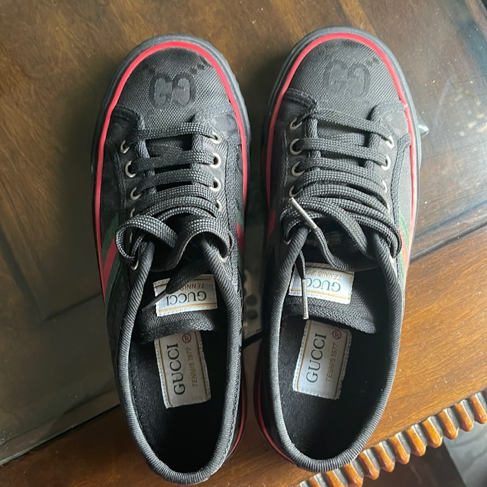 Women’s Gucci off the grid sneakers